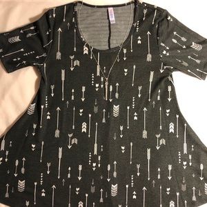 LuLaRoe Perfect Tee